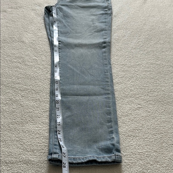 Simply Vera Women's Light Wash capri style Jeans size 6 - Picture 6 of 6